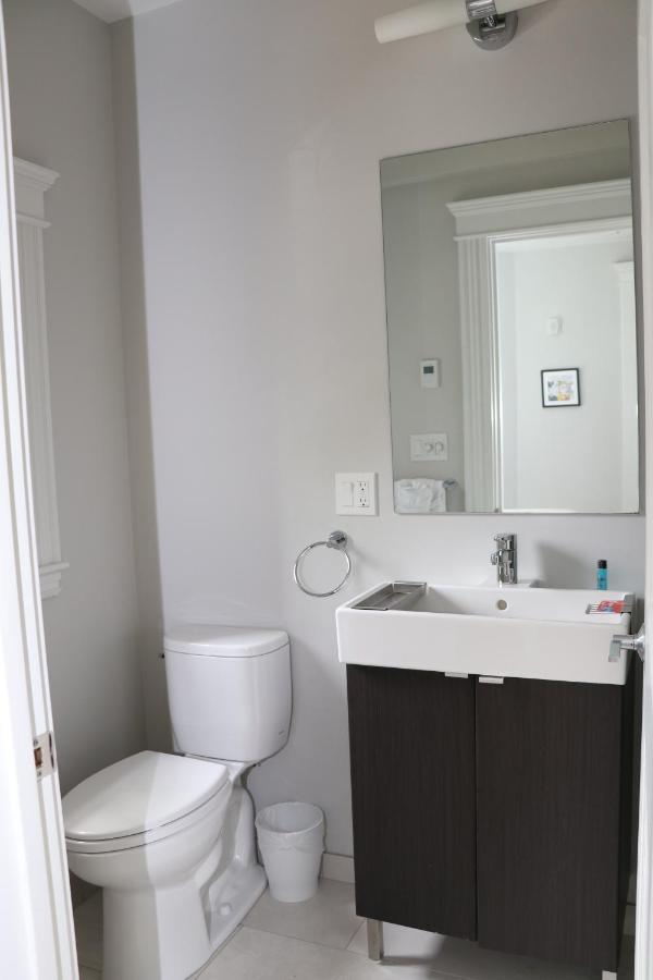A Stylish Stay W/ A Queen Bed, Heated Floors.. #18 Бруклин Экстерьер фото